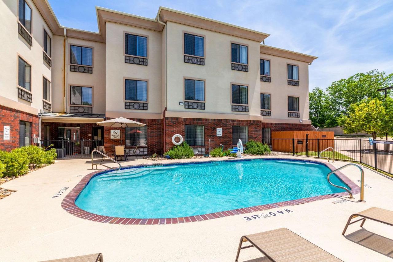Quality Inn & Suites Lampasas Exterior foto